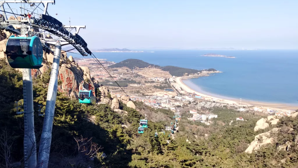 8-seater gondola lift in Laoshan 8-seater gondola lift in Laoshan