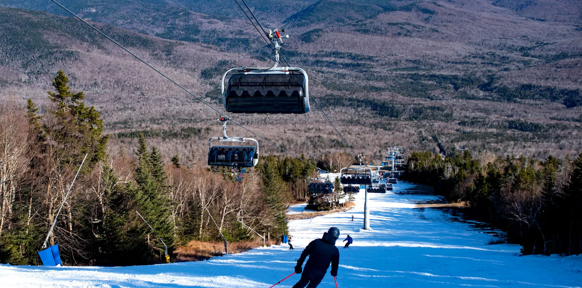6-Seater Chairlift in Waterville Valley Resort 6-Seater Chairlift in Waterville Valley Resort